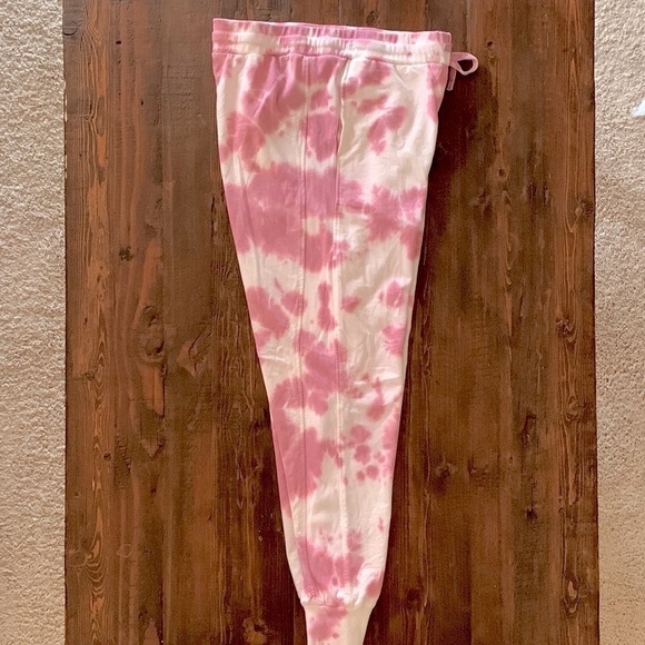 Joggers Tie Dye Jane and Delancey Sweatpants Size Medium NWT Pink White - Picture 10 of 10